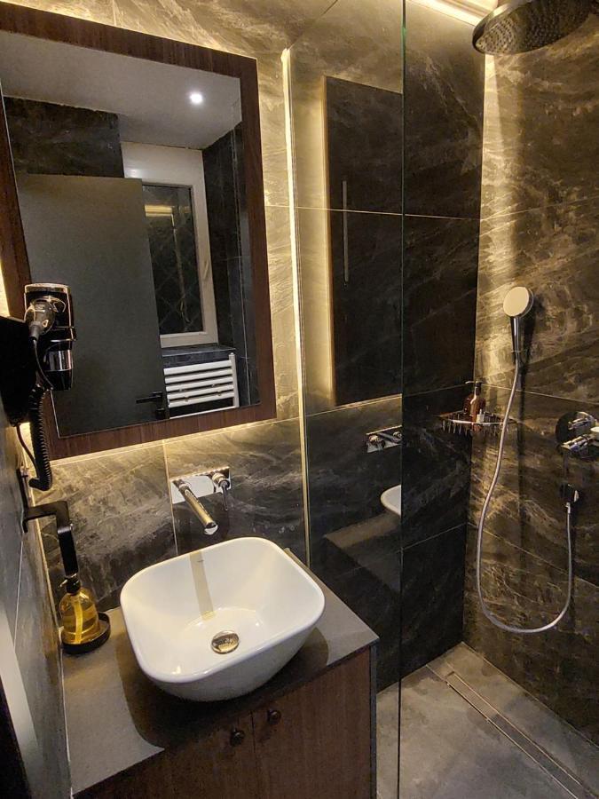 Optimist No.1 Apartman Belgrád Kültér fotó